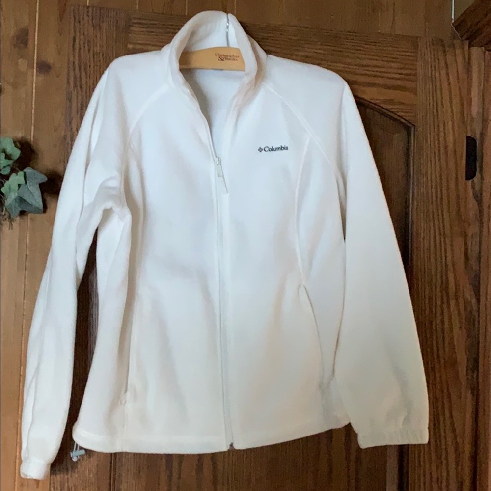 Women’s Columbia fleece